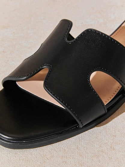 Novelle North® | Prabangios Atviros Šlepetės – Minimalistinis Vasaros Stilius