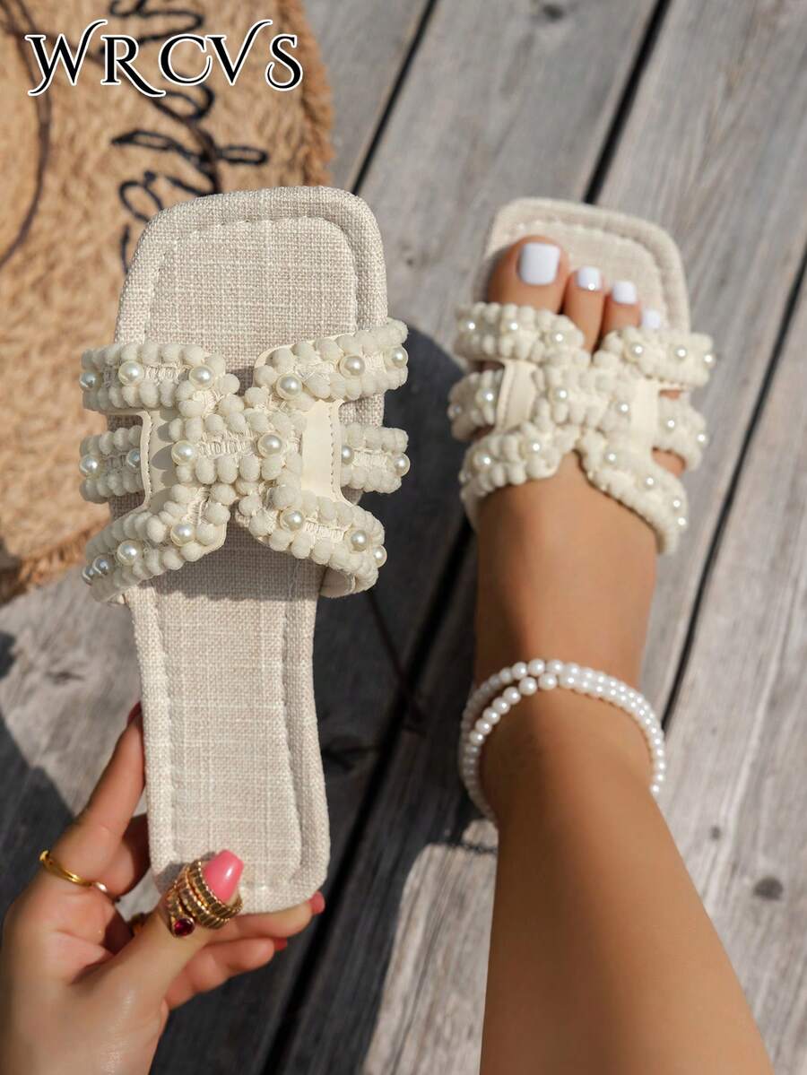 Novelle North® | Siuvinėtos Bohemiškos Basutės – Retro Gėlių Elegancija