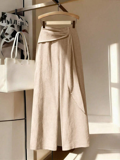 Novelle North® | Plačios Kelnės su Klostėmis – Elegantiškas Kasdienis Stilius