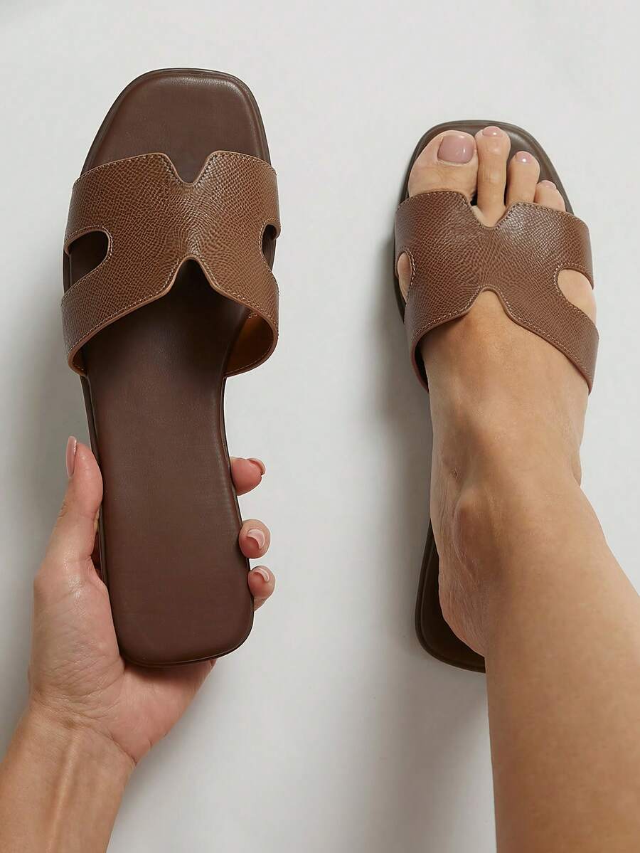 Novelle North® | Prabangios Atviros Šlepetės – Minimalistinis Vasaros Stilius
