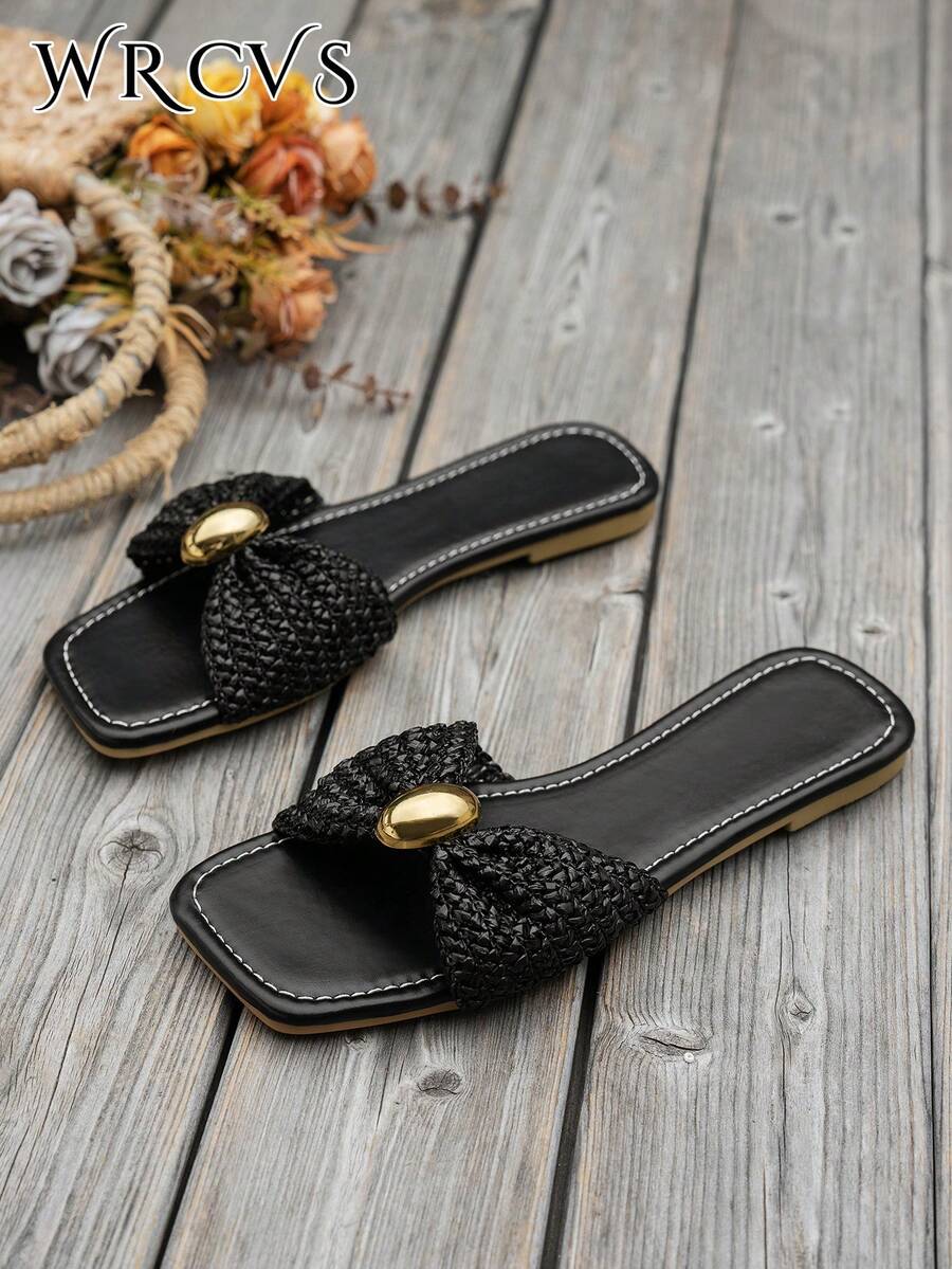 Novelle North® | Siuvinėtos Bohemiškos Basutės – Retro Gėlių Elegancija